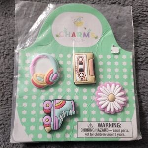 Bullseye Girls Flower Rollerblade Easter Basket/Shoe Charms. New.